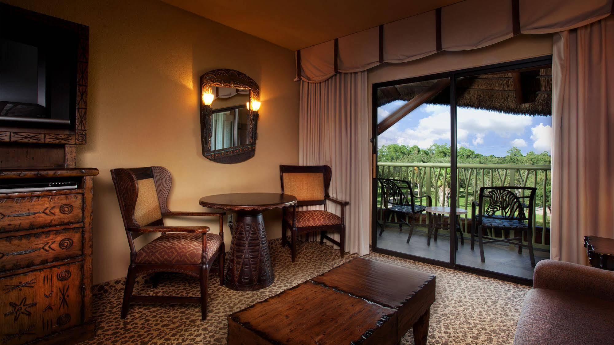 Disney'S Animal Kingdom Villas - Jambo House Celebration Exterior photo